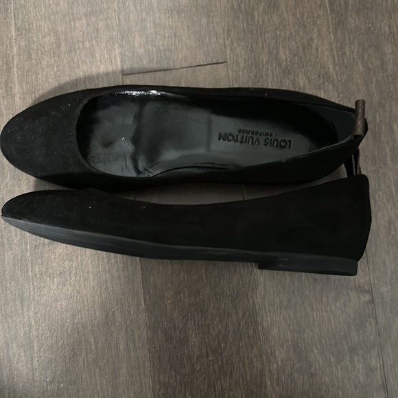 Louis Vuitton suede black flats - Picture 2 of 6